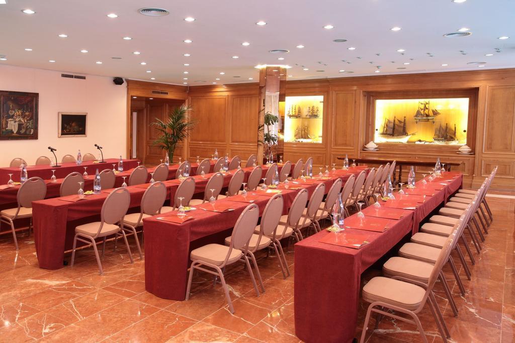 Lamaro Hotel Barcelona Bagian luar foto The 2008 conference of the European Society for Pediatric Research